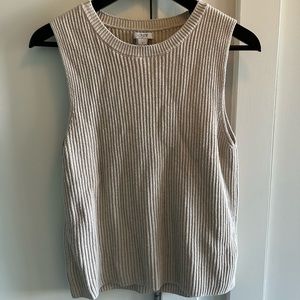 J.Crew sleeveless sweater knitted round neck. 100% cotton